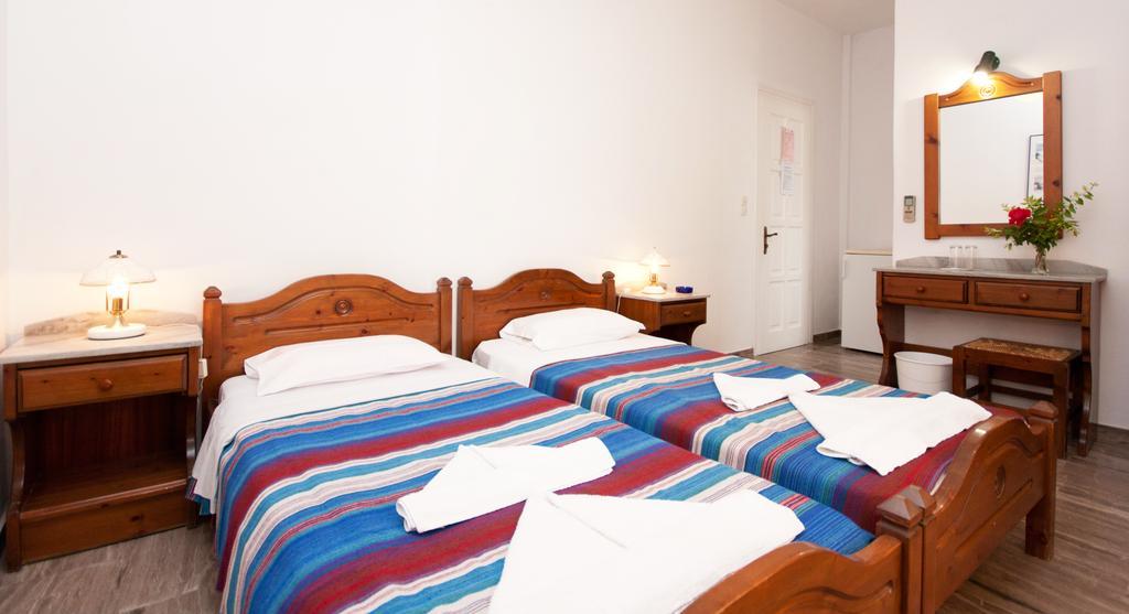 Angeliki'S Studios Paros Room photo